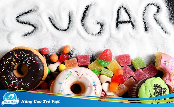 TRẺ ĂN QUÁ NHIỀU ĐỒ NGỌT - TÁC HẠI VÀ BIỆN PHÁP HẠN CHẾ